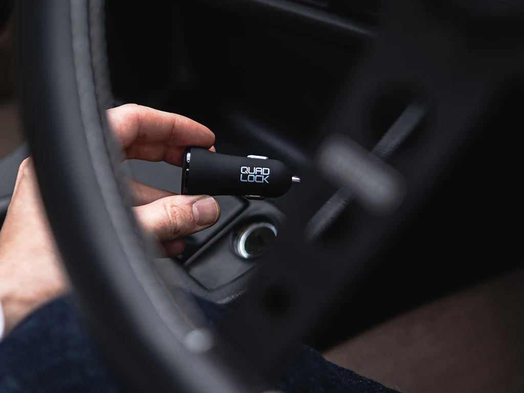 Charging - Dual USB 12V Car Charger - Image 7